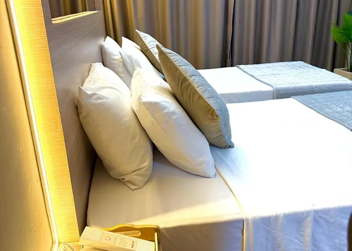Aiza's Place With Two Beds In Shell Residences Pasay Near Moa And Naia Aparthotel